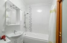 Интерьер ванной комнаты совмещенной с туалетом (62 фото): грамотный подход и тонкости декорирования